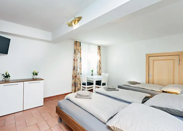 Ferienwohnung Berlin شقة *