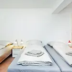 Ferienwohnung Berlin *